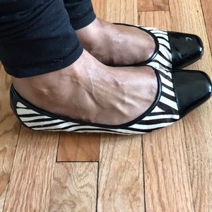 Pre Loved BANDOLINO Zebra Pony Hair Flats